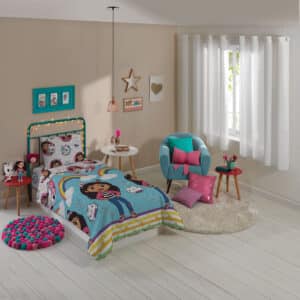 Edredom Dupla Face Microfibra Solteiro Estampado A Casa Mágica da Gabby - 1,40m x 2,10m