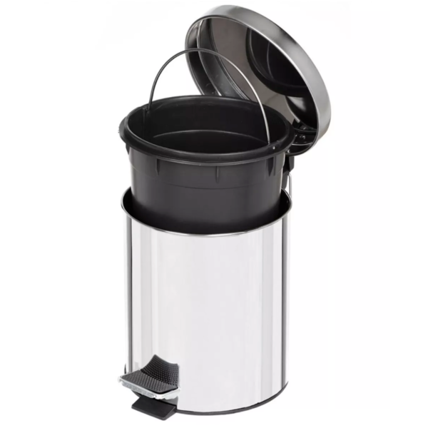 lixeira pedal inox aberta
